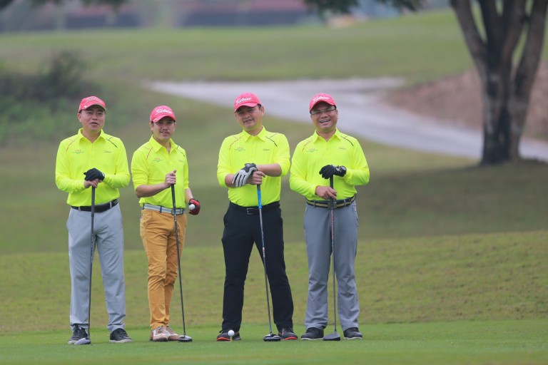 Golf in vietnam